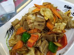土豆片烤栳栳-五台山正觉全素斋