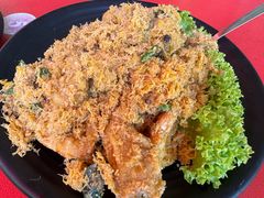 -大树下海鲜饭店