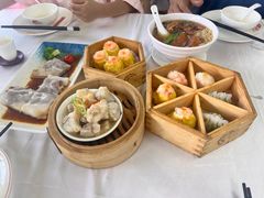 -鹿鸣酒家(越秀店)