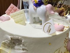 -山与蓝·轻糖鲜果蛋糕(勒泰店)