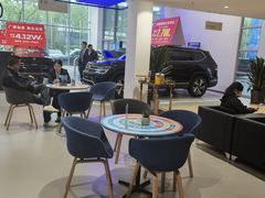 -上汽大众西安元泰4S店(浐灞生态区店)