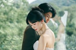 -花里花间摄影工作室