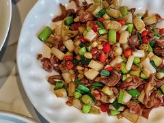 洪湖莲藕带炒鸡杂-洪湖水·新楚菜(人民大学店)