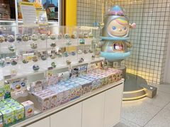 -泡泡玛特POPMART(上海环球港店)