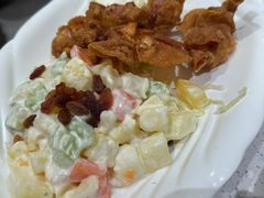炸云吞沙律-香港新发烧腊茶餐厅(书城店)