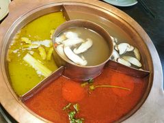 -滇釜火锅·能喝汤的火锅(车公庄店)