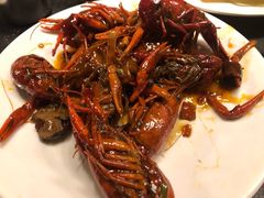 -海吃海喝海鲜烤肉餐厅