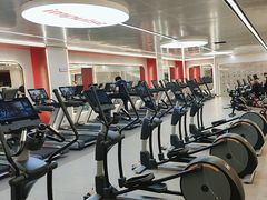 -英派斯健身旗舰店(海信国际中心馆)