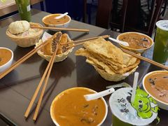 -方中山胡辣汤(顺河路店)