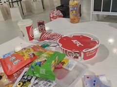 -极限PLAY运动娱乐新世界·团建派对潮玩休闲馆·室内蹦极高空游乐园