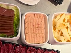 -宴全牛粤来越牛潮汕鲜牛肉火锅(海州万达广场店)