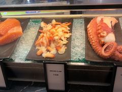 -广州万富希尔顿酒店·感趣自助餐厅·金秋蟹宴生蚝海鲜刺身