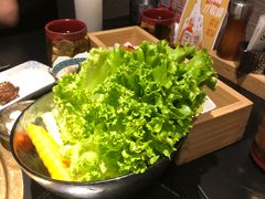 -山川小町·极番烧肉(新地假日广场店)