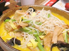 -叶派龙虾•招牌香辣蟹·海鲜(中海国际店)