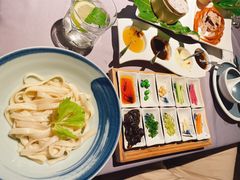 -梧桐北京烤鸭·铜锅涮肉(海岸城店)