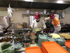 自助取餐区-老新隆牛肉锅贴(新街口店)
