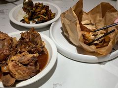 -关东小磨东北菜(漕河泾印象城店)