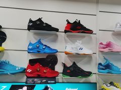 -YONEX苗江运动城(源深店)