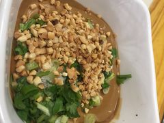 -袁记串串香(泉水轻轨站店)