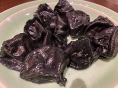 墨鱼汁鲅鱼鲜虾水饺-唐廊烤鸭店(工体店)