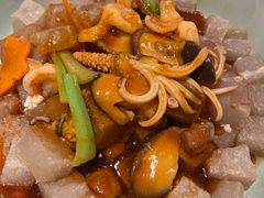 -小镇大厨新概念复合中餐厅(万达广场大连高新店)
