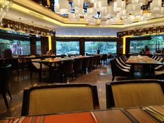 -岷山饭店-芝芝自助餐厅