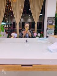 -CARR SALON