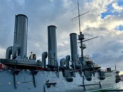 -阿芙乐尔号巡洋舰