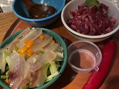 猫儿山的小黄牛-吃饭皇帝大土家民族菜(正大广场店)
