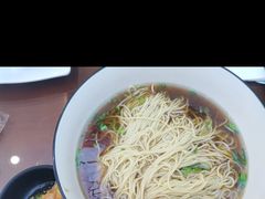 -百年老字号·观振兴蟹黄面·三虾面·苏式面(观前街富仁坊巷店)