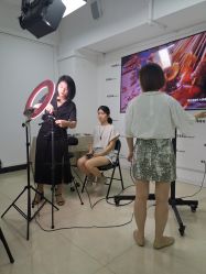 -KISS U 国际美学