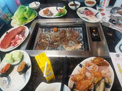 -阪尚皇·原切牛排·烤肉火锅自助(北京路店)