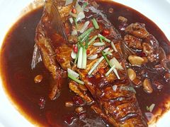 -洛东土菜馆(建国北路店)