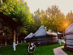 -九十九顶毡房(阜石路店)