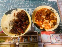 猪蹄面-贤花饭店(凯德店)