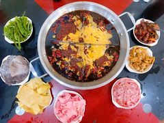 -储奇门鳝鱼火锅(总店)