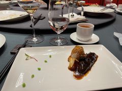 葱烧海参配乌米菌-鲁采LU STYLE(新天地店)