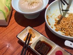 -裕兴记•蟹黄面馆(人民广场店)