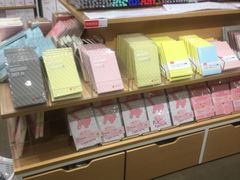 -名创优品(天河区正佳广场二店)