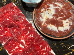 -憨孃孃·重庆老火锅(红山黑金店)