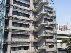 -香港大学