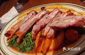 Smoked and Grilled Lamb Ribs