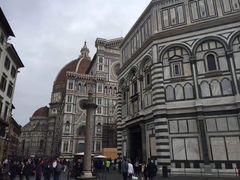 -圣母百花圣殿