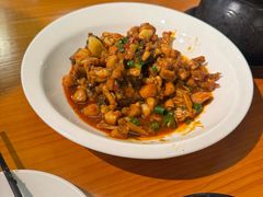 -莲餐厅·湖北菜·潜江小龙虾店(愚园路店)