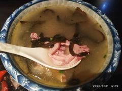 -舌尖上的食缘花园主题餐厅