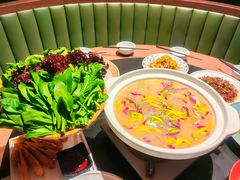 -滇铺子·云南特色菜·鲜花野菜季(曲靖万达店)