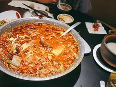 -麻六记(凤凰汇店)