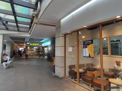 -百联临沂购物中心(临沂路店)