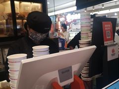 -霸王茶姬(上海静安大悦城店)