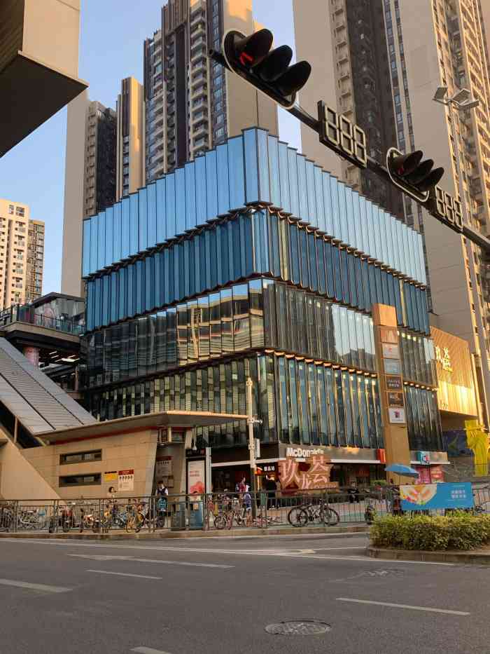 玖龙荟-"不错不错,7块钱可以买到70块钱的商场的."-大众点评移动版